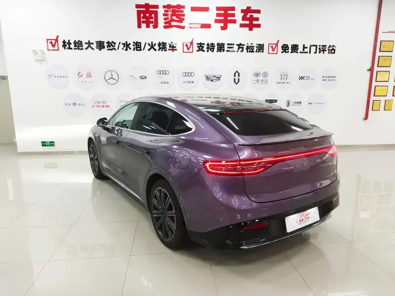 2025 Luxeed R7 с пробегом 9 300 км