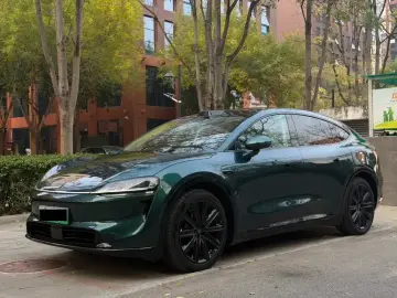 2026 Luxeed R7 с пробегом 11 000 км