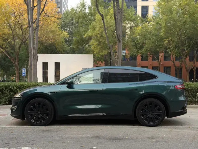 2026 Luxeed R7 с пробегом 11 000 км
