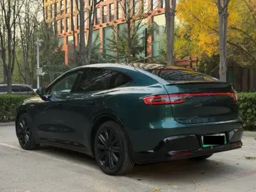 2026 Luxeed R7 с пробегом 11 000 км