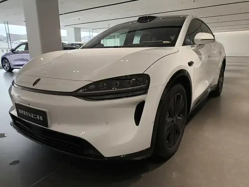 2026 Luxeed R7 с пробегом 15 000 км