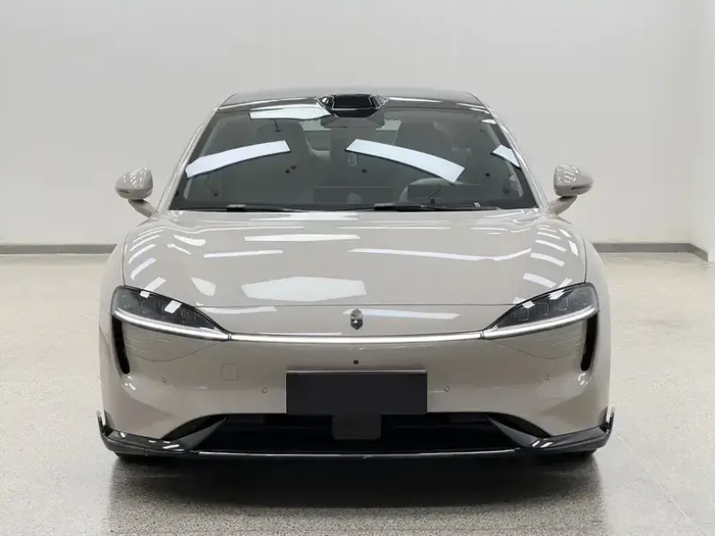 2025 Luxeed S7 с пробегом 10 100 км