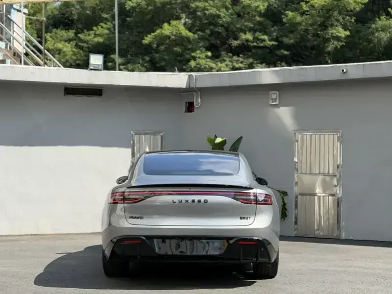 2024 Luxeed S7 с пробегом 31 000 км