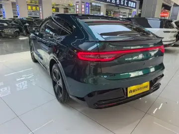 2026 Luxeed R7 с пробегом 9 700 км