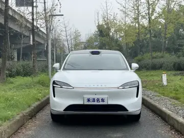 2024 Luxeed R7 с пробегом 49 000 км