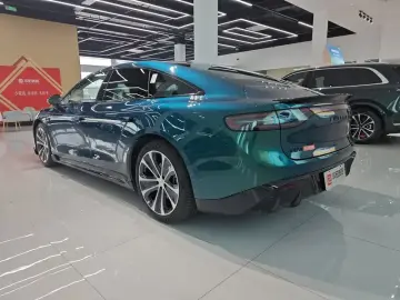 2026 Luxeed S7 с пробегом 12 800 км