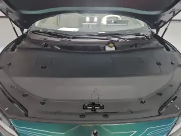 2026 Luxeed S7 с пробегом 12 800 км