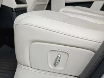 2024 Li Auto (Lixiang) L6 с пробегом 33 000 км