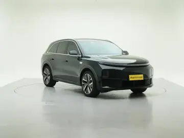 2024 Li Auto (Lixiang) L6 с пробегом 108 000 км