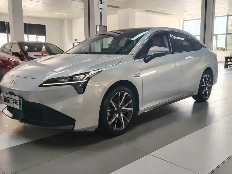 2022 Aion S с пробегом 63 000 км