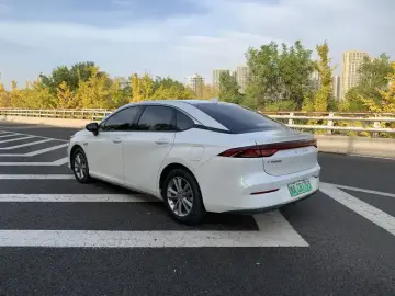 2022 Aion S с пробегом 100 000 км