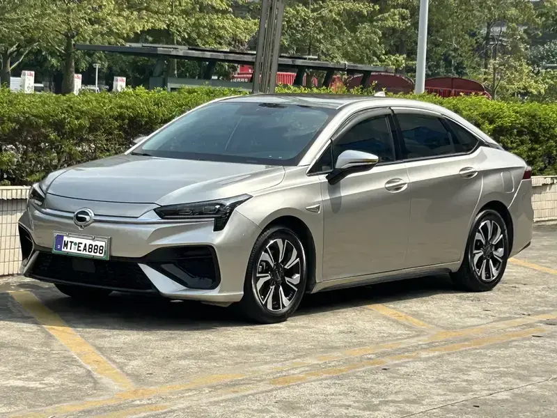 2022 Aion S с пробегом 110 000 км