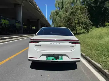 2023 Aion S с пробегом 96 000 км