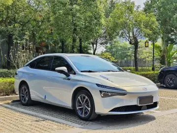 2023 Aion S с пробегом 41 000 км