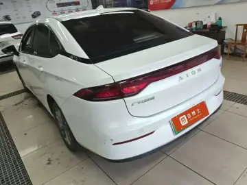 2023 Aion S с пробегом 110 000 км