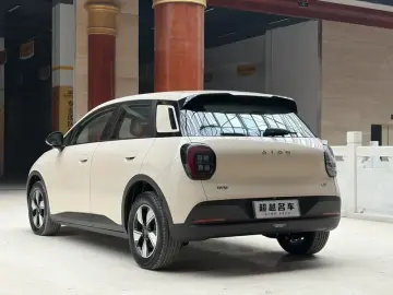 2025 Aion UT с пробегом 100 км