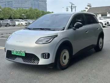 2025 Aion UT с пробегом 24 000 км