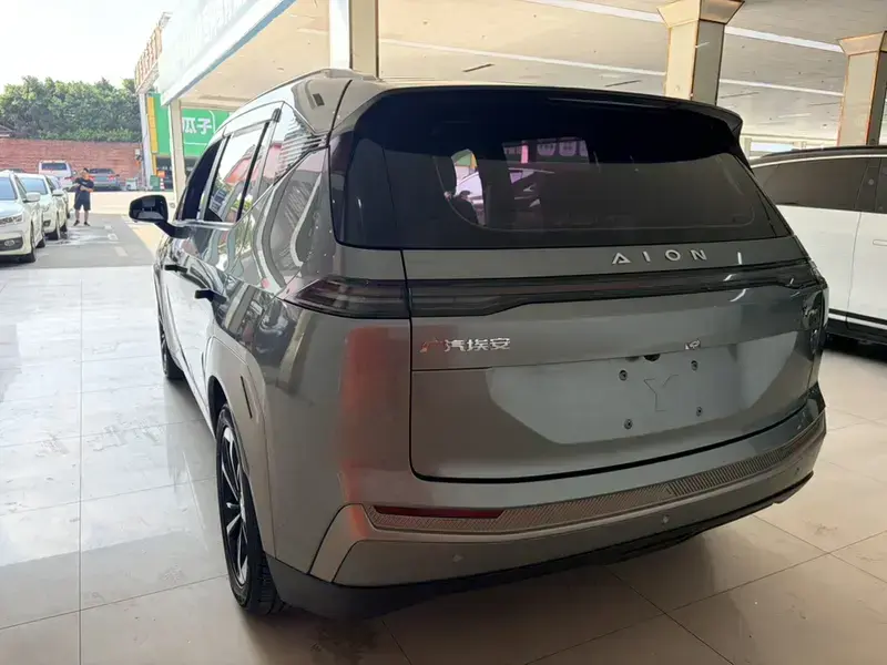 2022 Aion Y с пробегом 100 000 км