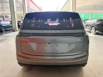 2022 Aion Y с пробегом 100 000 км