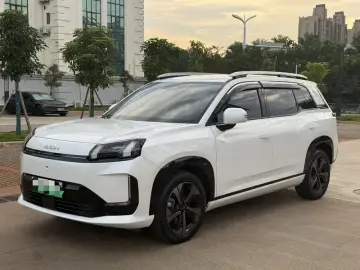Aion V