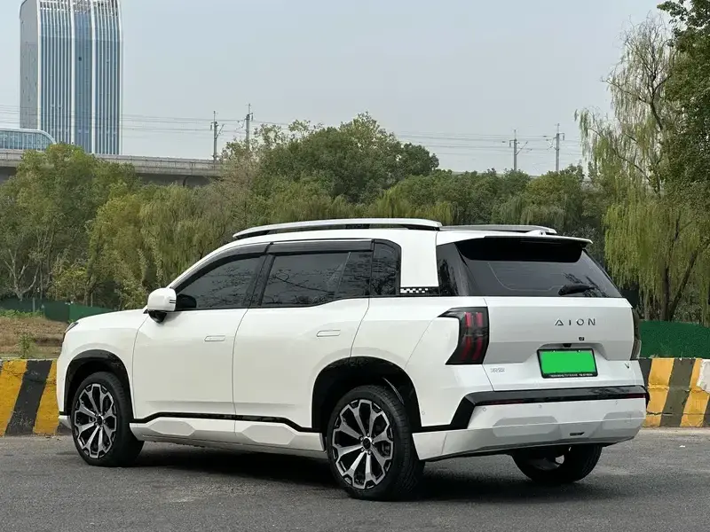 2024 Aion V с пробегом 42 000 км