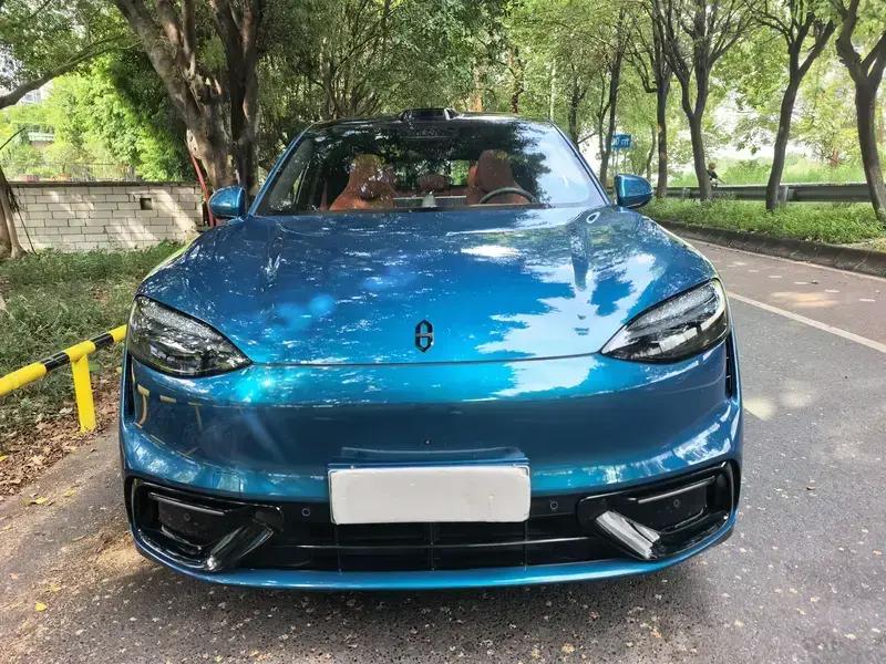 2026 Aito M6 с пробегом 4 000 км