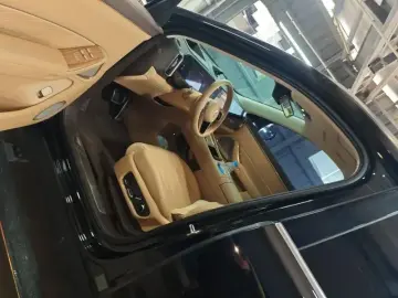 2025 Aito M8 с пробегом 29 400 км