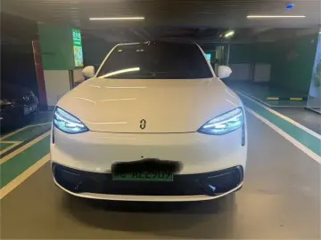2026 Aito M6 с пробегом 7 000 км