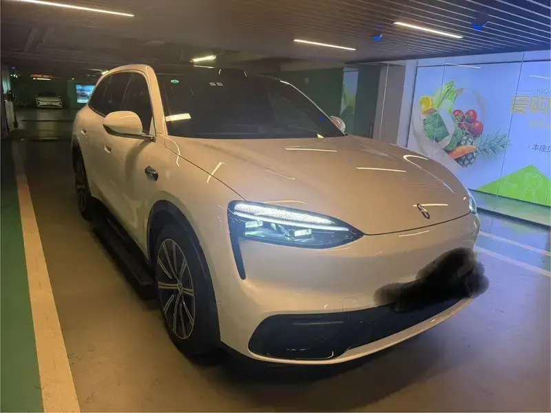 2026 Aito M6 с пробегом 7 000 км