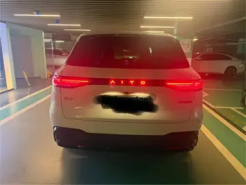 2026 Aito M6 с пробегом 7 000 км
