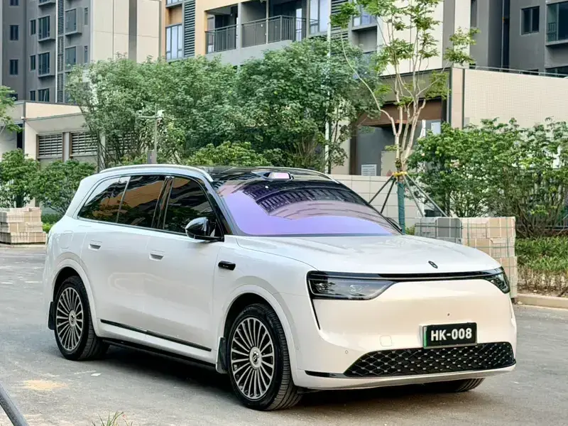 2025 Aito M8 с пробегом 48 000 км