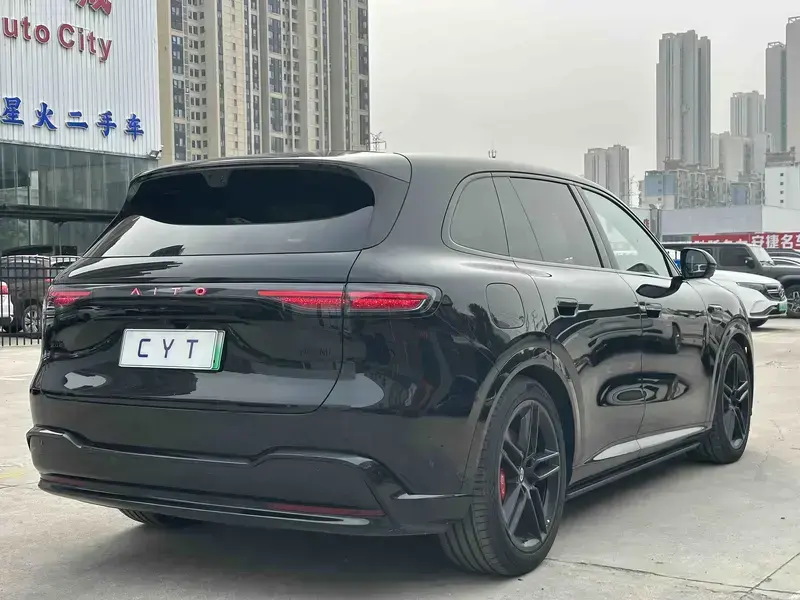 2026 Aito M6 с пробегом 3 000 км