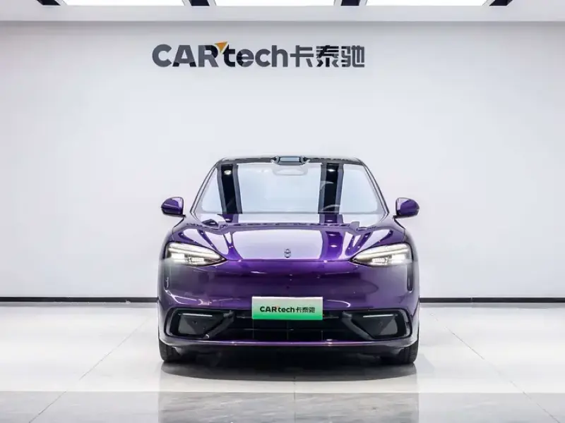 2026 Aito M6 с пробегом 4 200 км