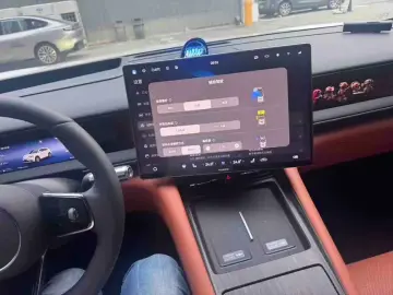 2026 Aito M6 с пробегом 6 000 км