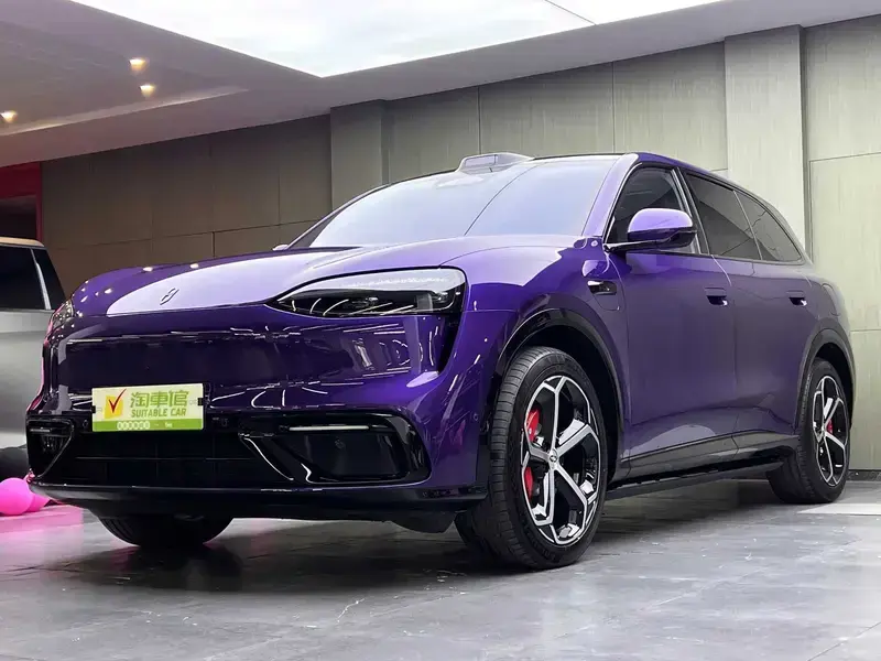 2026 Aito M6 с пробегом 4 000 км