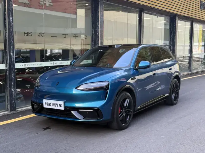 2026 Aito M6 с пробегом 7 000 км