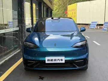 2026 Aito M6 с пробегом 7 000 км