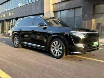 2025 Aito M8 с пробегом 38 000 км