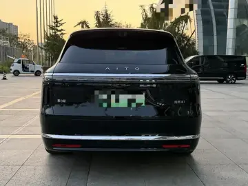 2026 Aito M7 с пробегом 8 000 км