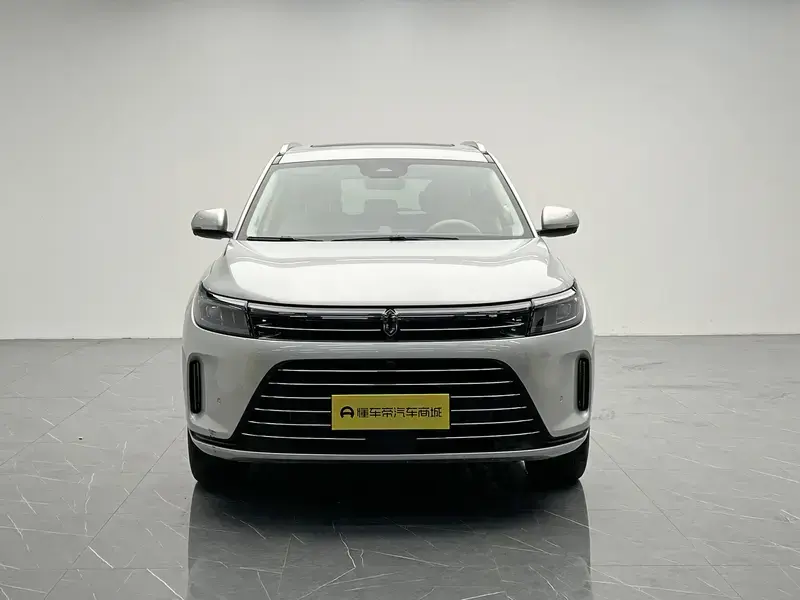 2024 Aito M7 с пробегом 32 500 км