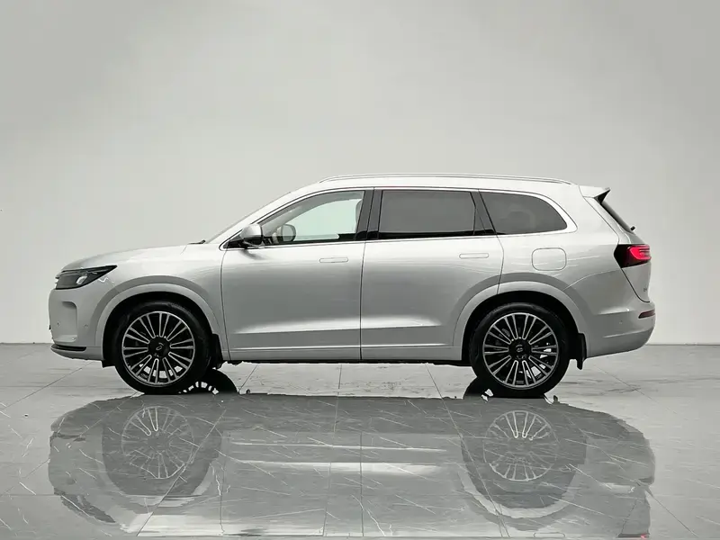 2024 Aito M7 с пробегом 32 500 км