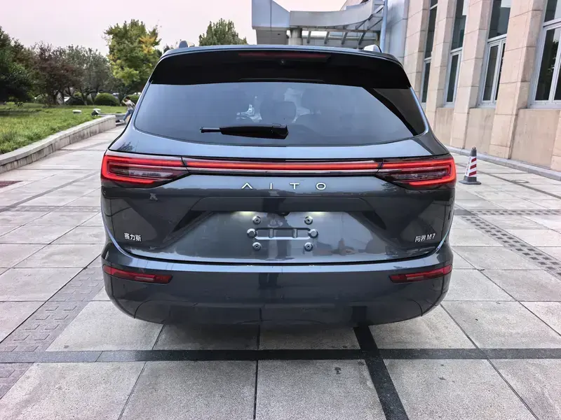 2024 Aito M7 с пробегом 65 000 км