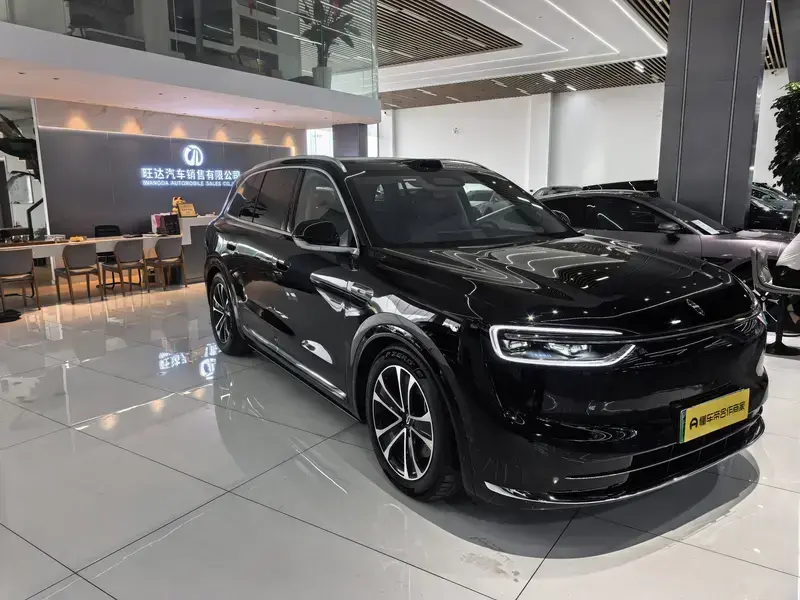 2026 Aito M7 с пробегом 11 000 км