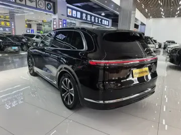 2026 Aito M7 с пробегом 11 000 км