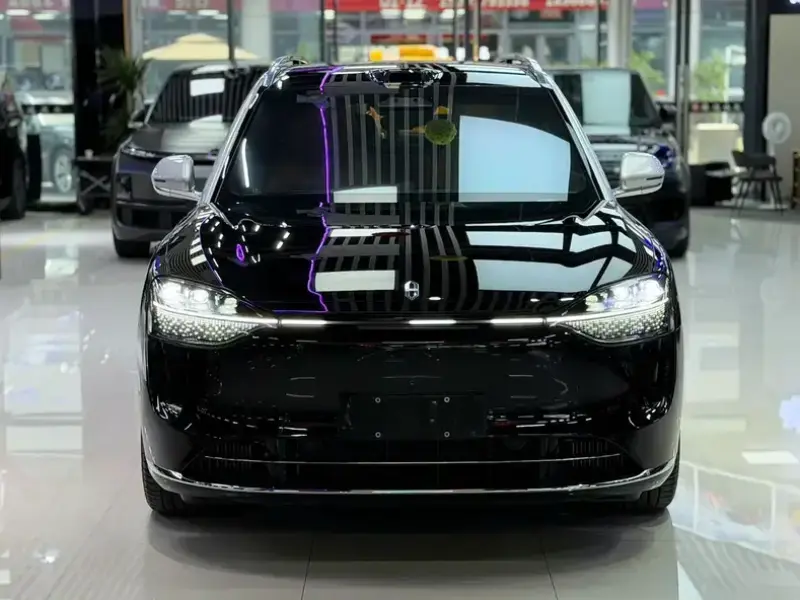 2024 Aito M9 с пробегом 45 000 км