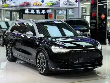 2024 Aito M9 с пробегом 45 000 км