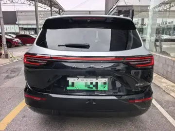 2024 Aito M7 с пробегом 28 000 км