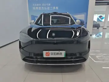 2024 Aito M9 с пробегом 31 900 км