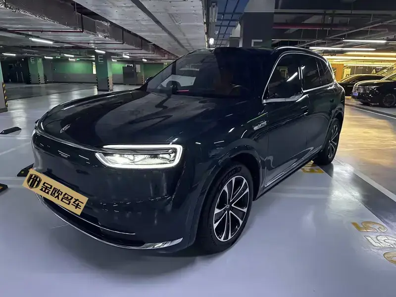 2026 Aito M7 с пробегом 6 000 км
