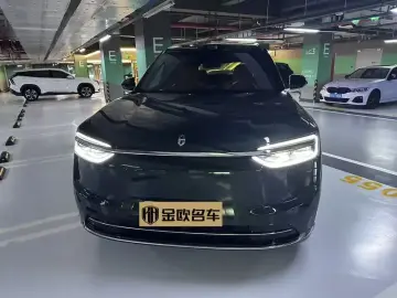 2026 Aito M7 с пробегом 6 000 км